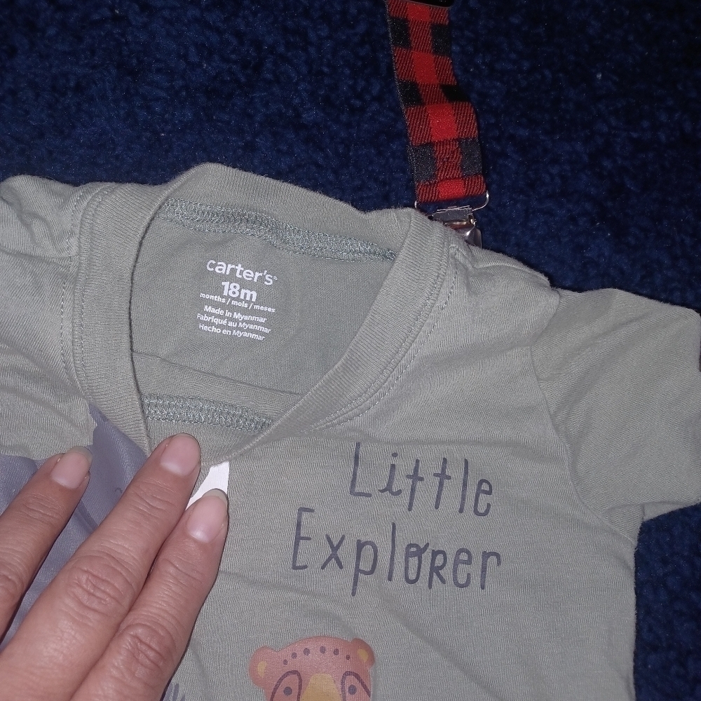 LIL Boy Bundle🩵💙🩵💙- Size- 12 months- 2T- Bibs- Burp Cloths and more - Picture 5 of 11